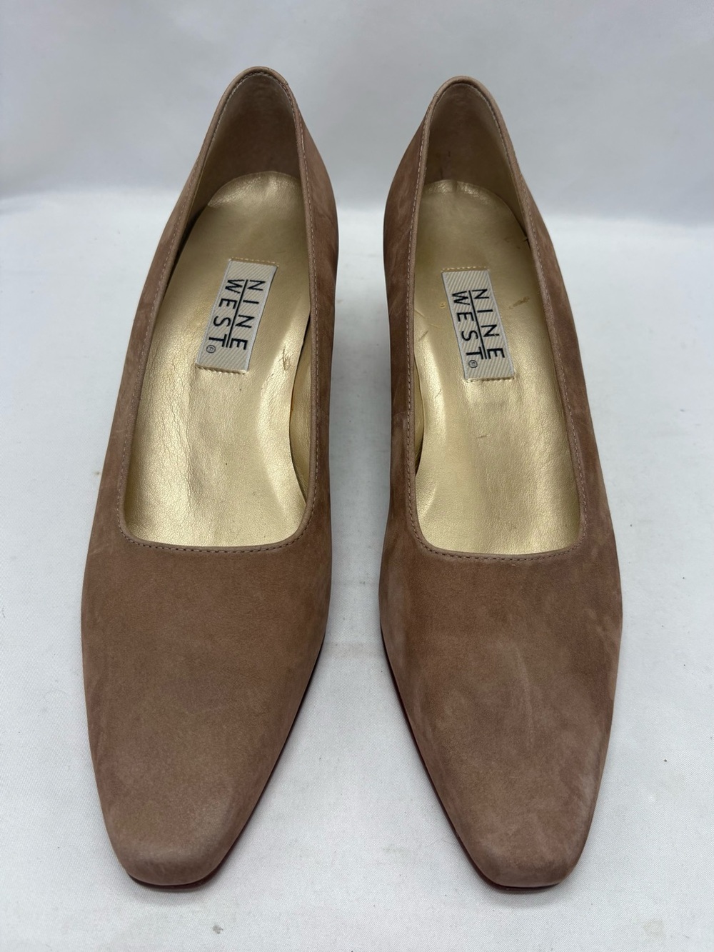 NINE WEST Heels Suede Natural Beige Heels Pump Size 9.5 M